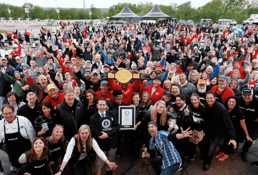 Smithfield Guinness World Record Attempt for "Largest Grilling Lesson"