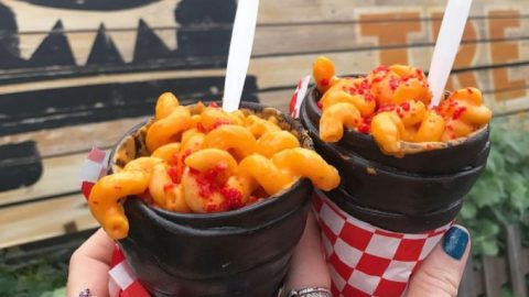 flamin' hot mac & cheese cone