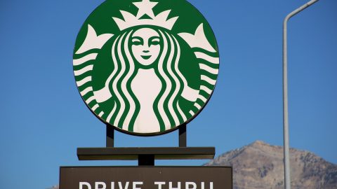 woman sues starbucks