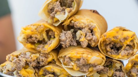 cheeseburger egg rolls