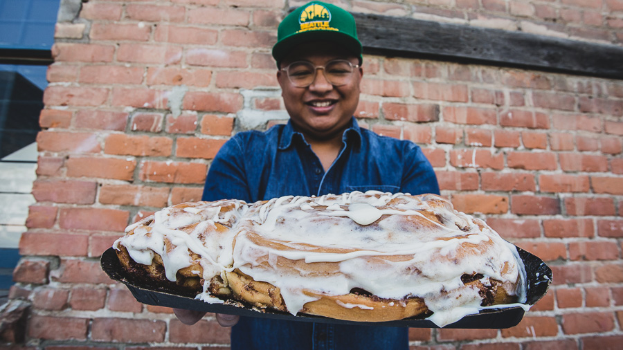 5-pound cinnamon roll