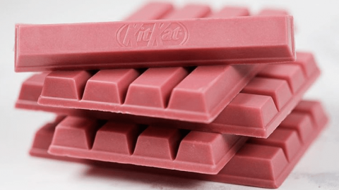 ruby chocolate kitkats