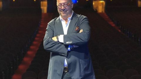 andrew zimmern