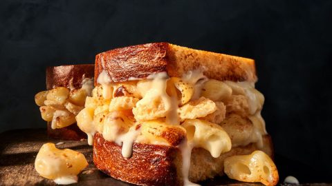 panera grilled mac & cheese sandwich