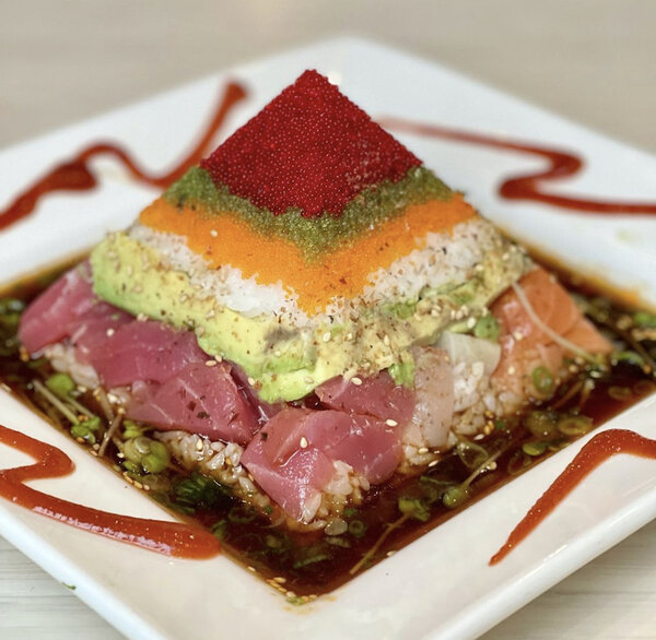 Sushi Pyramid